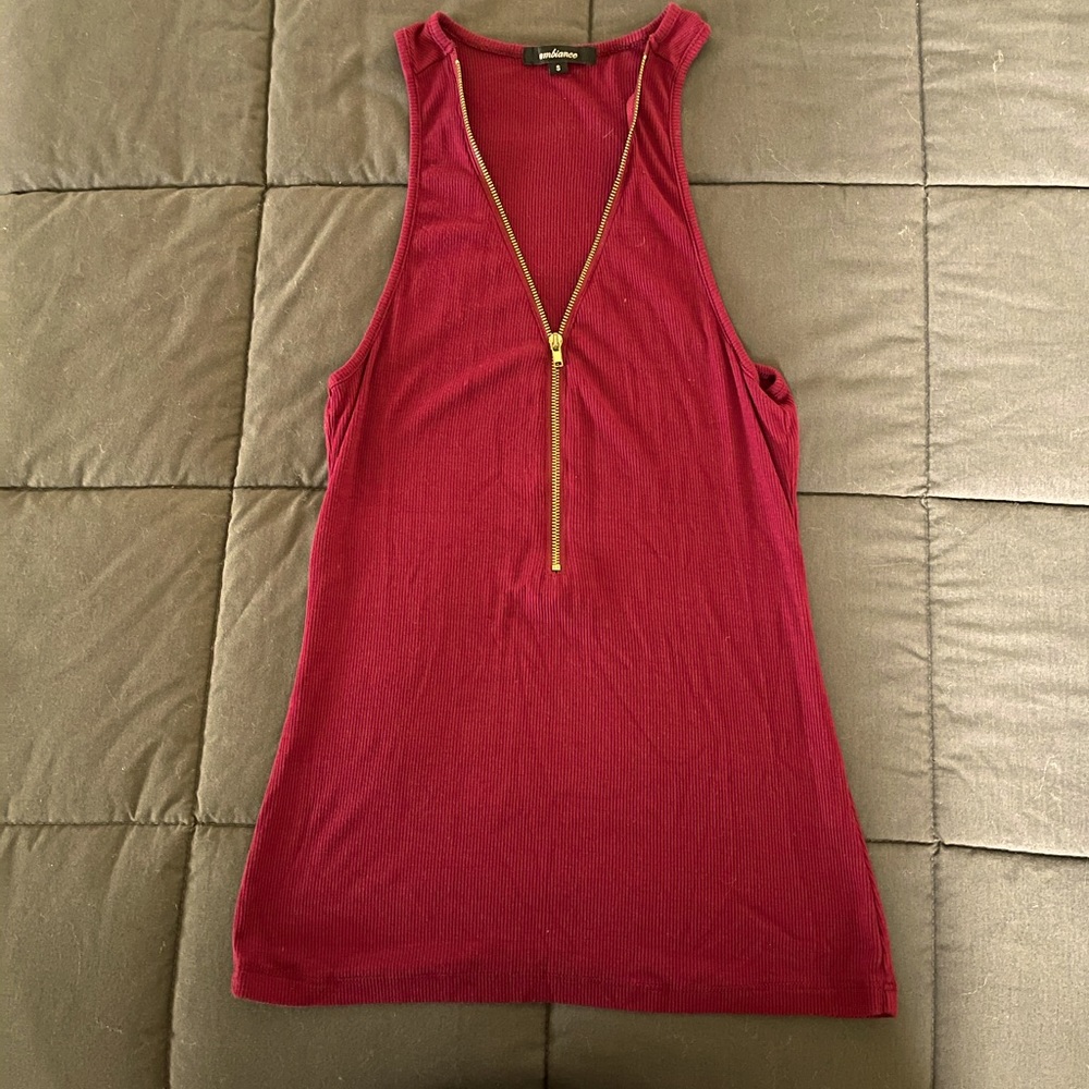 Sleeveless top